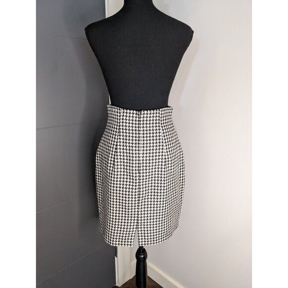Vintage La Belle High Waisted Houndstooth Pencil Skirt - Made in USA - Picture 3 of 7